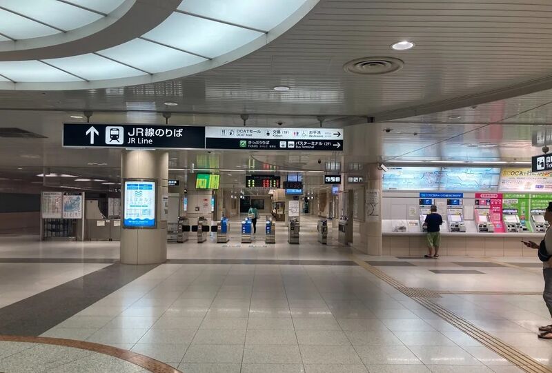 ファイル:From OsakaNambaStation to JRNambaStation 9.jpg